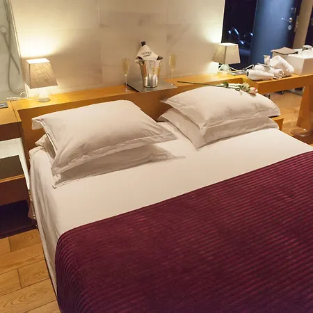 Aire Hotel&ancient Baths Hotel Almería