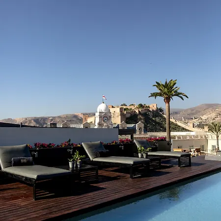 מלון Aire & Ancient Baths 4*