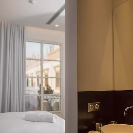 Aire & Ancient Baths 4*