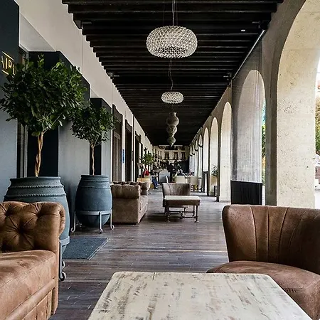 Hotel Aire & Ancient Baths