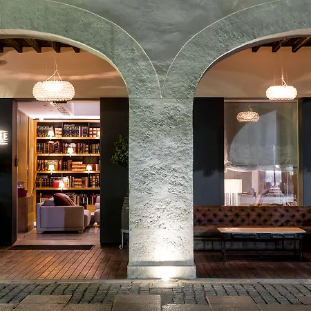 Aire & Ancient Baths Almería